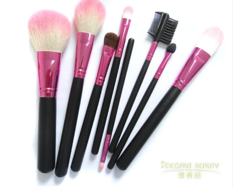 化妝刷刷頭的大小應(yīng)該怎么選擇？